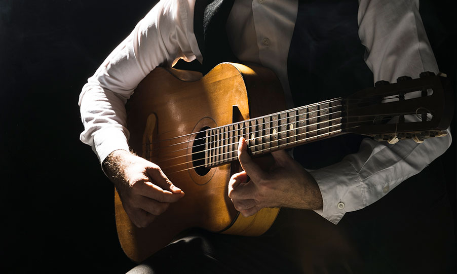 DEL MEDITERRÁNEO AL BÁLTICO, UN CONCIERTO DE VIOLÍN Y GUITARRA POR LAURA BIANCO Y EDUARD AGULLÓ EN EL MUSEO DEL MAR
